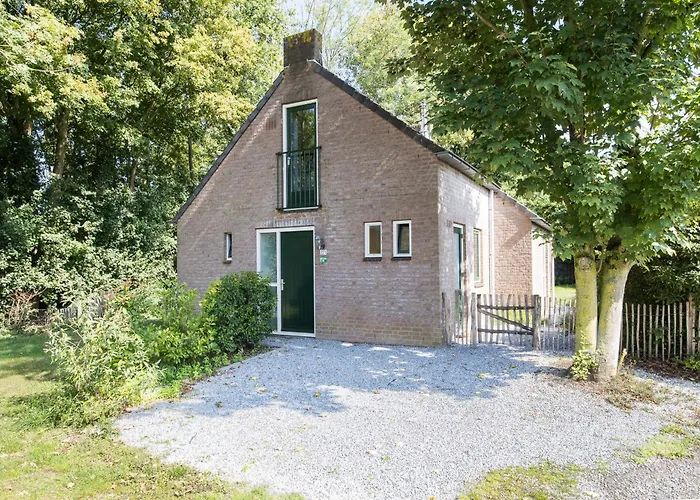 4 - Persoons Forest 271 *